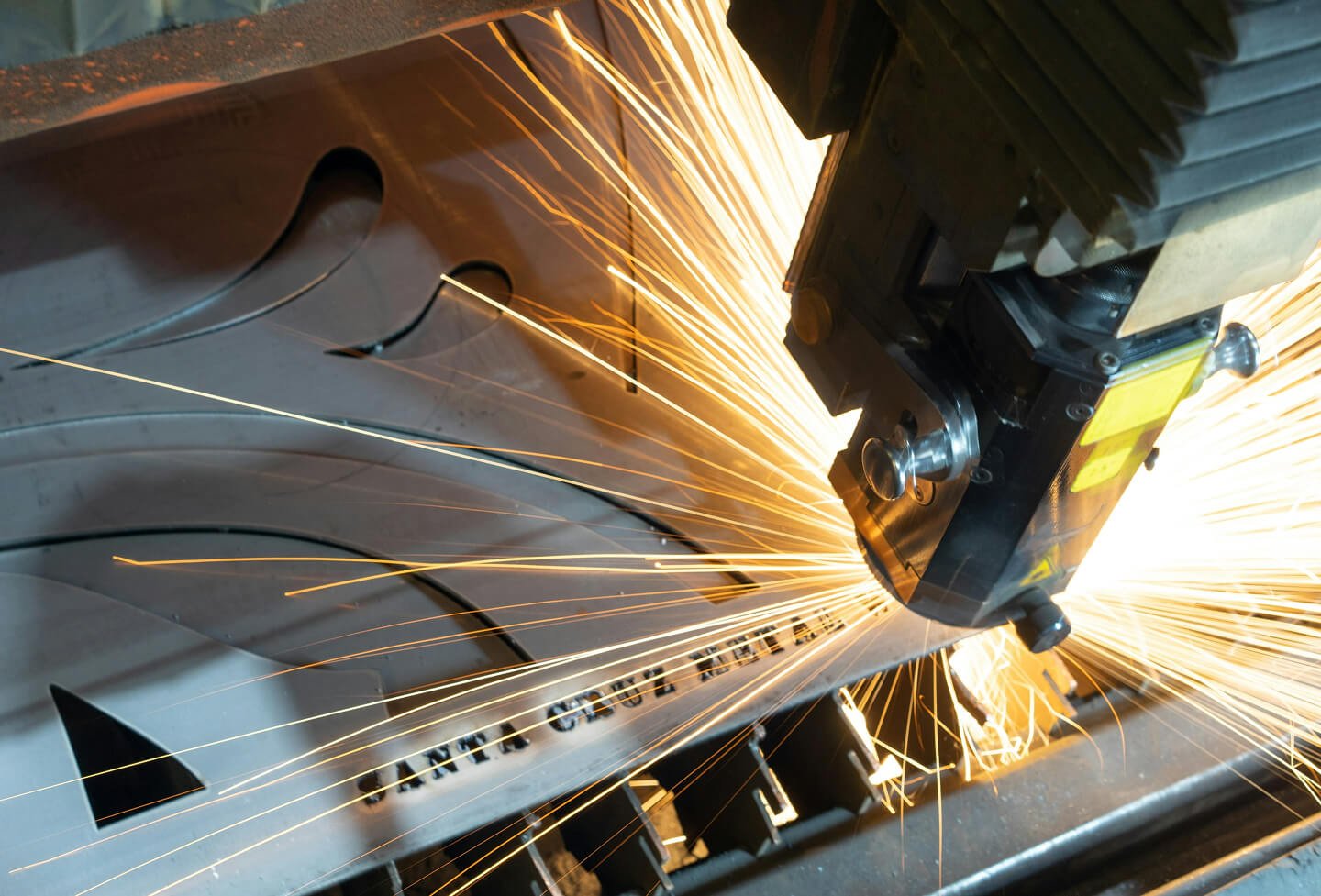 HALGAND — usinage, fiche entreprise