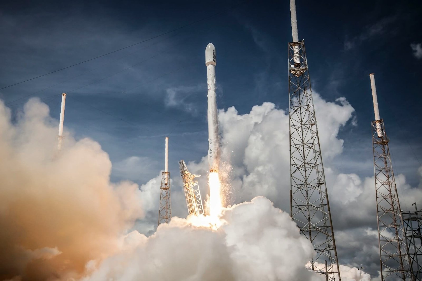 DEDIENNE AEROSPACE — usinage, fiche entreprise